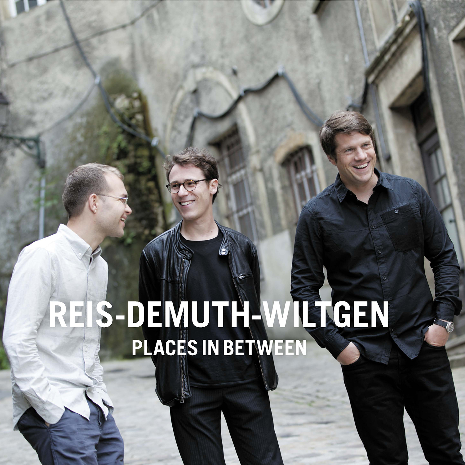 Album-MichelReis-PlacesInBetween